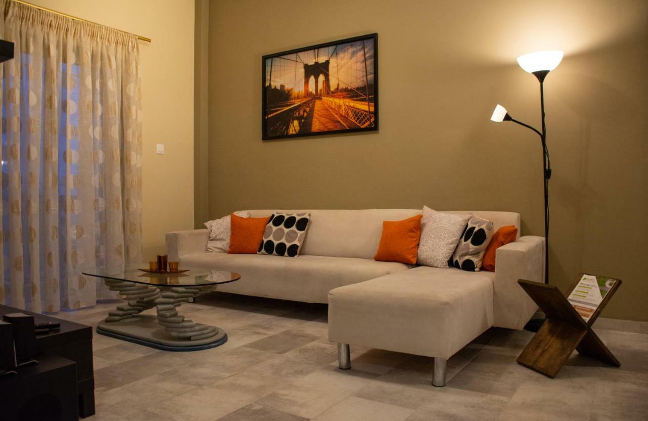 Апартаменты The Anchor - Next To The Port, Airport & Athens Рафина Экстерьер фото